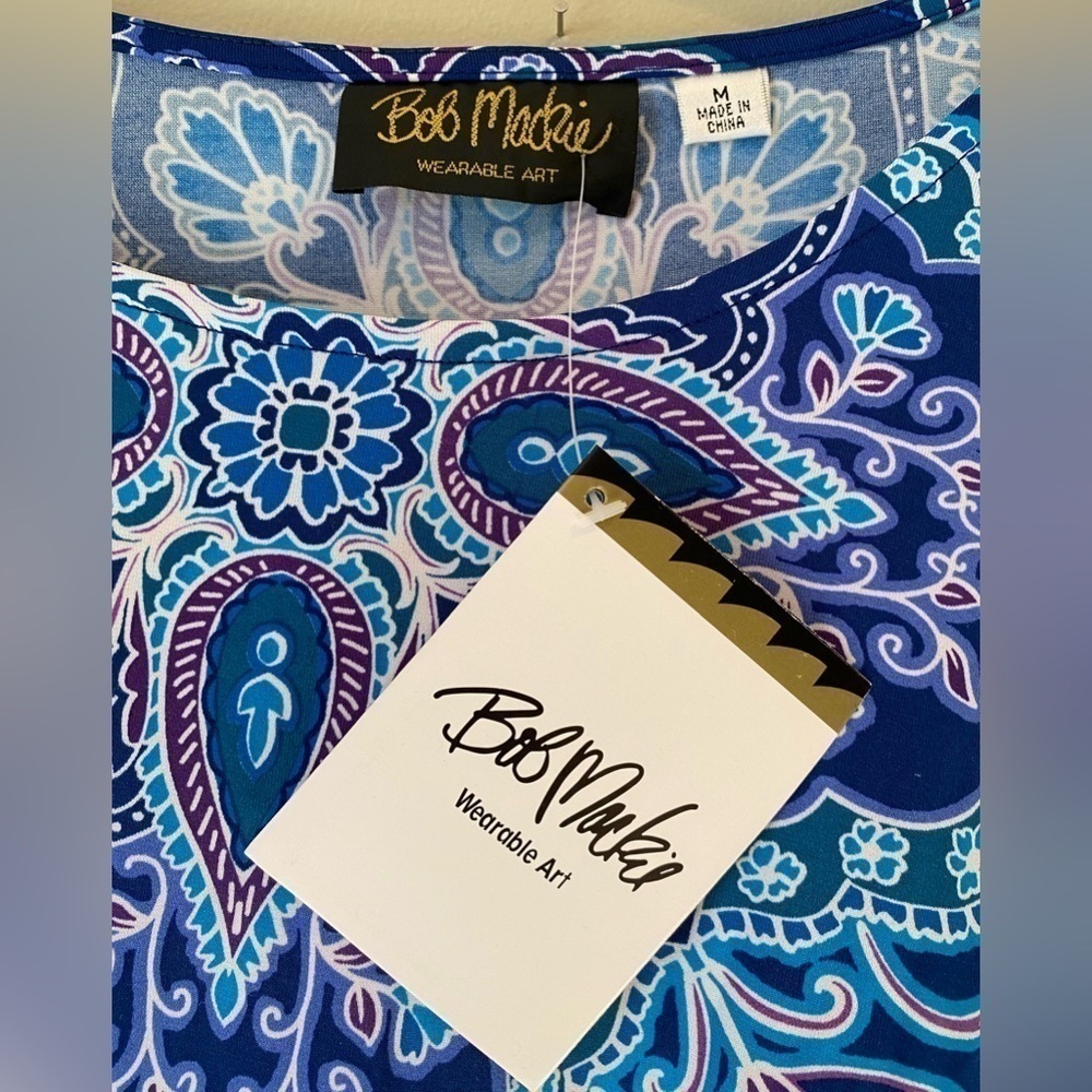 Bob Mackie Blue Pattern Placement Top M NWT - Picture 3 of 4